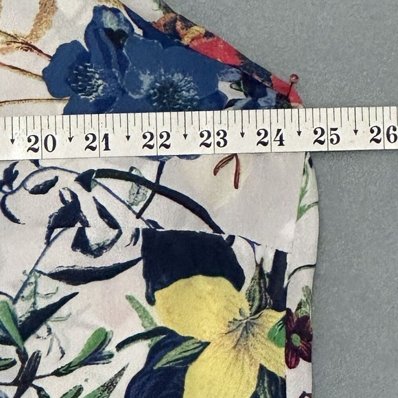 Fig and Flower Women Top Plus 2X Floral Tunic Patch Pockets Retro Classic Casual - Picture 10 of 16